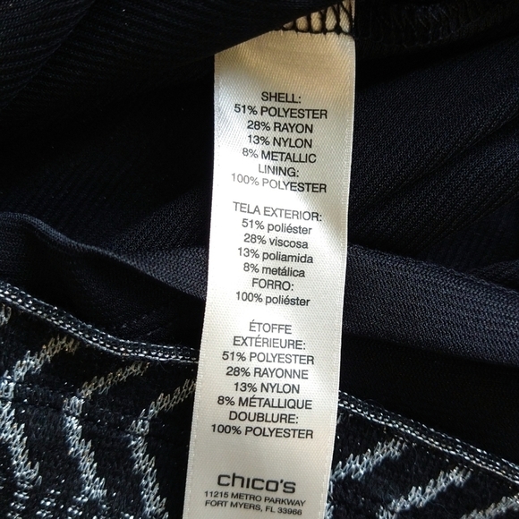 Chico's Black Silver Abstract Metallic 3/4 Sleeve Lined V-Neck Top Shimmering - Picture 7 of 8